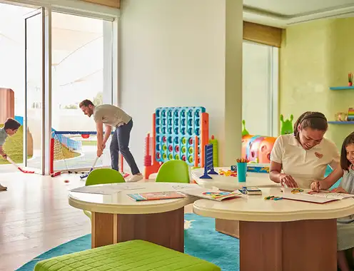 More Preparation, Communication and Control: Hyatt Reveals Survey Findings on the Hotel Stay Needs of Neurodivergent Travelers