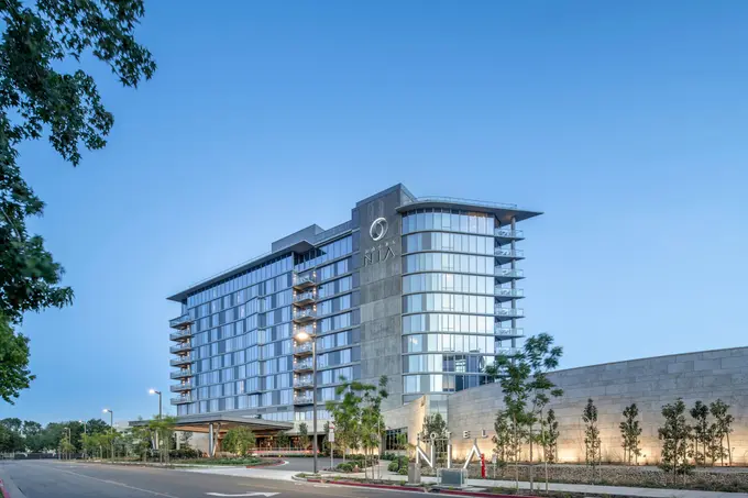 Ensemble Assumes Management of Hotel Nia, Autograph Collection in Menlo Park, California