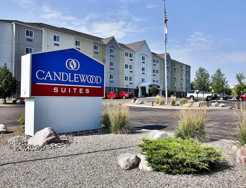 National Hospitality Services and Hotel Equities Announced they have Assumed Management of Two Hotels in North Dakota
