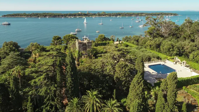 Le Grand Jardin ......