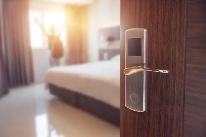 How to Win the Battle Between Privacy and Personalization