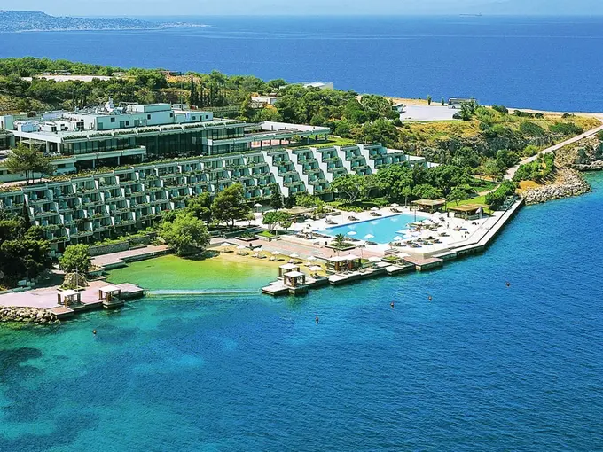 Four Seasons Astir Palace ......
