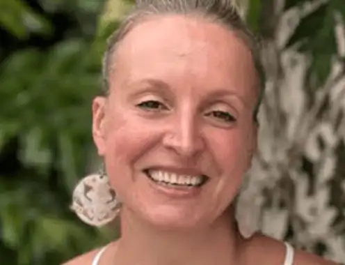 Laura Robinson 