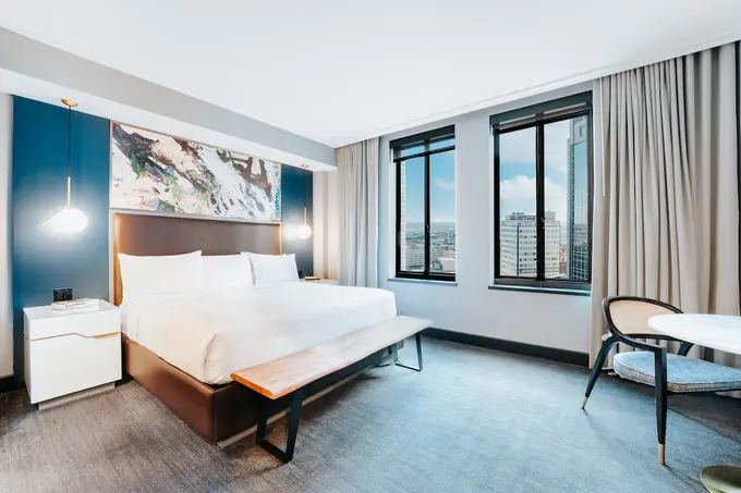 Renaissance Saint Elm Dallas Downtown Hotel ......