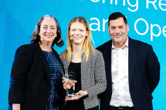 2026 ISHC Young Leader Award presented to Ina Plunien at IHIF