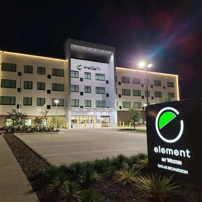 Element Dallas Richardson ......