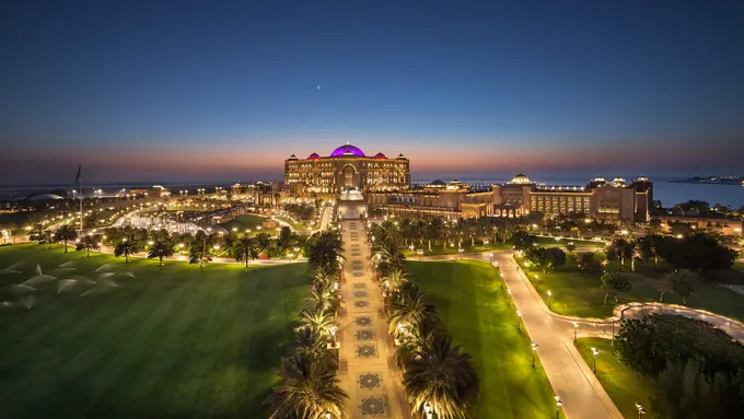 Emirates Palace ......