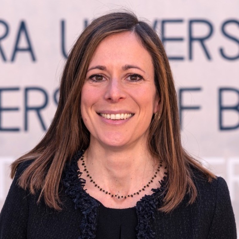 Dr Claudia Cozzio
