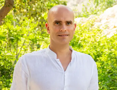 Andrew Barge