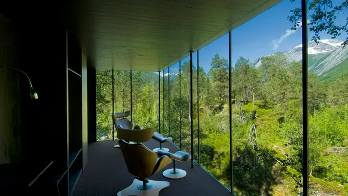 21 Hotels From Famous Movies
