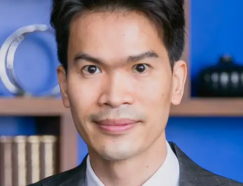Gun Srisompong