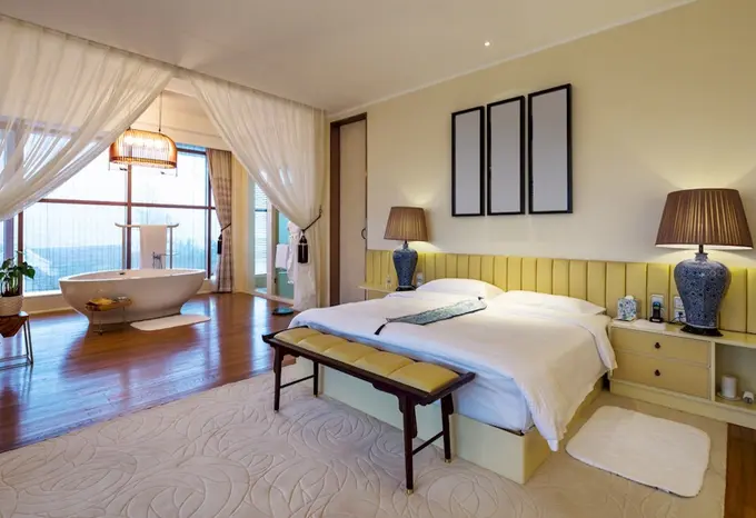 The Definition of Luxury Hotel Marketing is Incomplete