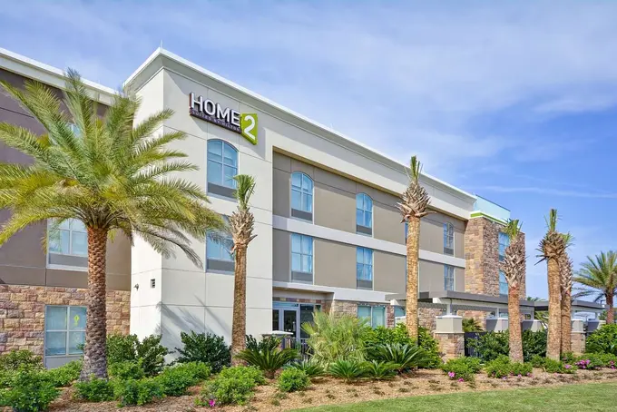 Home2 Suites by Hilton Jekyll Island ......