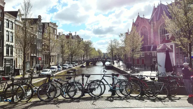 Amsterdam Bridge