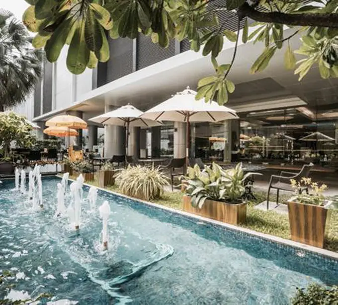 PARKROYAL Suites Bangkok ......
