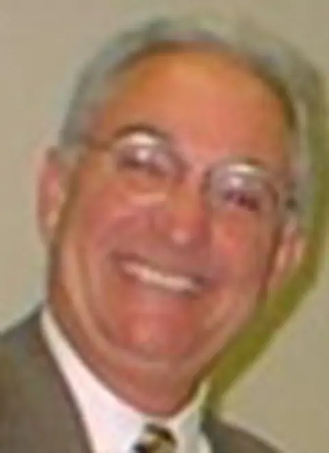 Ken McKenzie