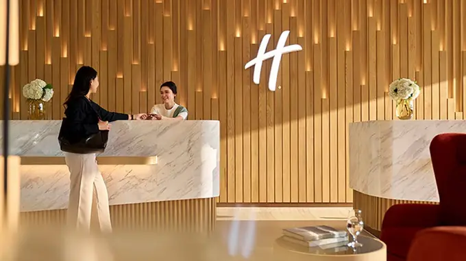 ANA Holiday Inn Tokyo Bay ......