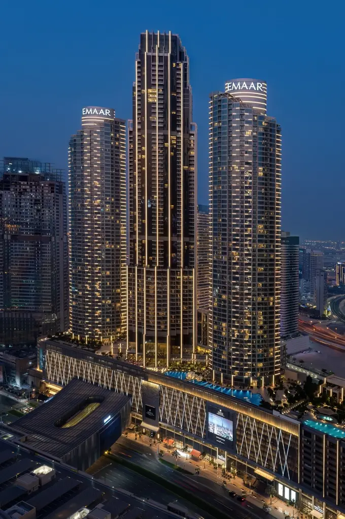 Address Dubai Mall ......