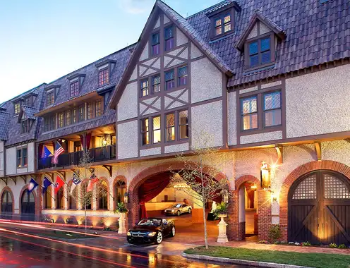 Grand Bohemian Lodge Asheville, Autograph Collection