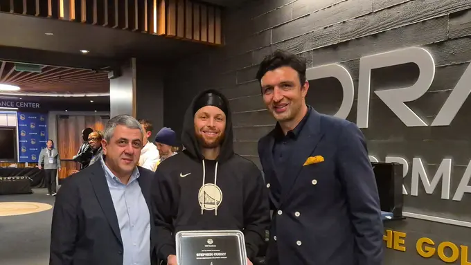 Basketball Greats Stephen Curry and Zaza Pachulia Unveiled as UN Tourism Special Ambassadors