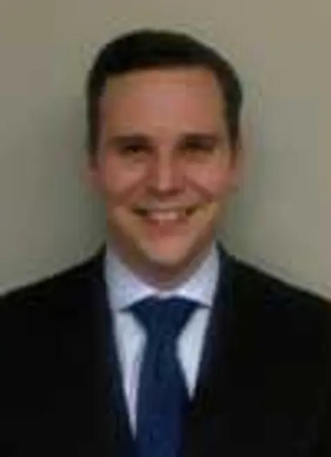 Simon Davis
