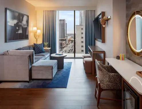 Tempo by Hilton Nashville - Parlor Suite