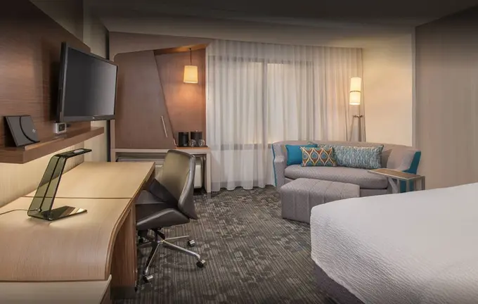 Courtyard by Marriott Southington ......