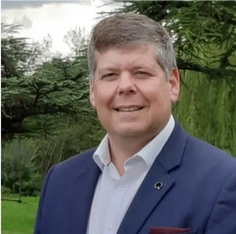 Anthony Cox