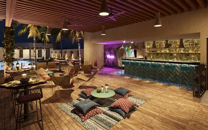 Aloft Tulum ......