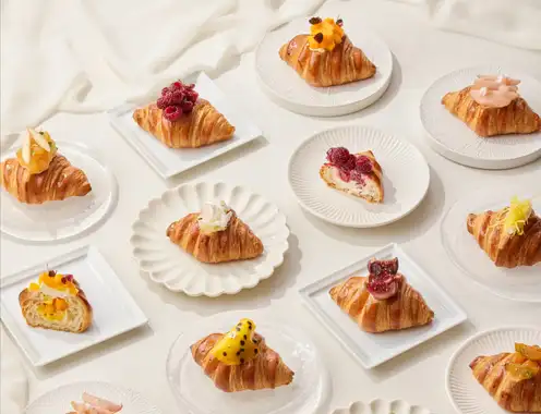 La Haute Croissanterie Fruit Kiss: Sofitel launches limited-edition croissant collection Fruit Kiss, inspired by fruit, freshness and indulgence.
