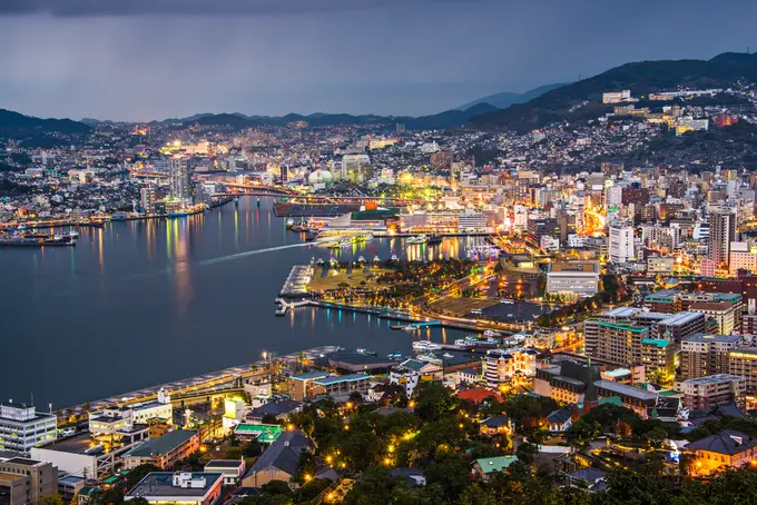 Hilton Nagasaki ......