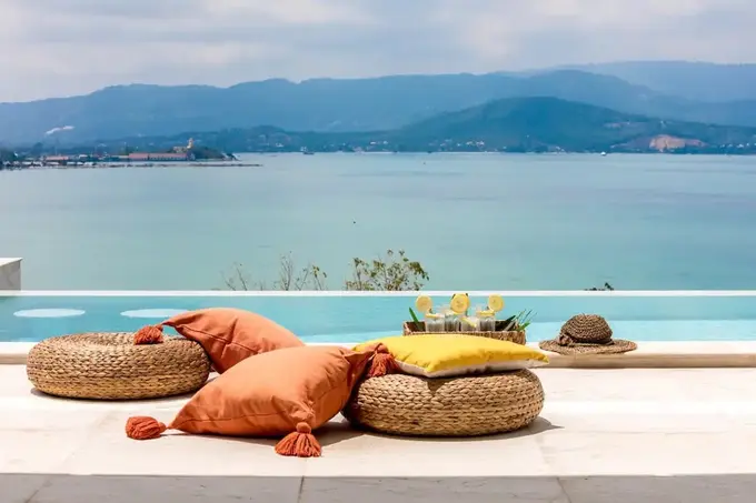 What a discount tells you about a villa