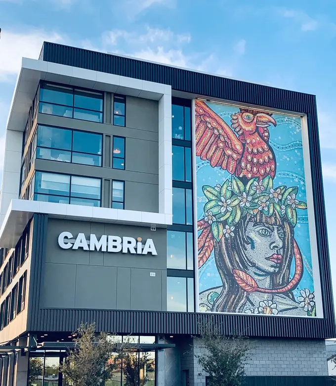 Cambria Hotel Downtown Phoenix Convention Center ......