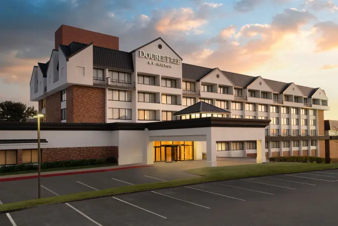 OTH Hotels Resorts Expands Management Portfolio With The Addition Of Doubletree By Hilton Hotel Baltimore North - Pikesville