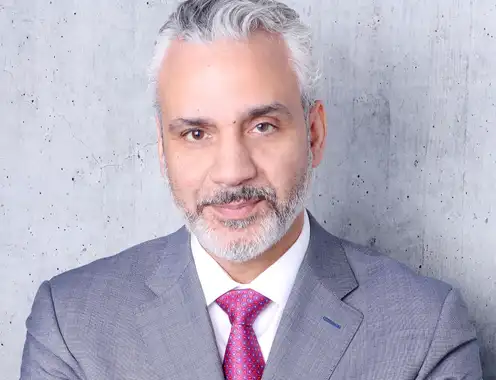 Mo Khanat