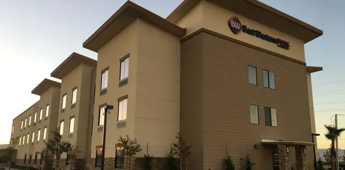 Best Western Plus Coalinga Inn ......