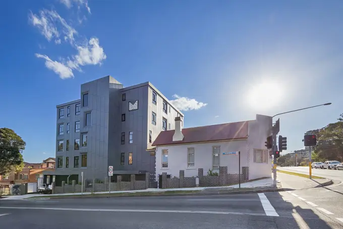 Holiday Inn & Suites Parramatta Marsden Street ......