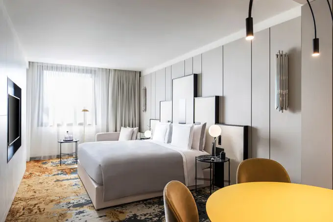 SOFIA Hotel ......